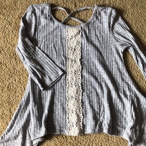 Girls XL lave embellished top NWT